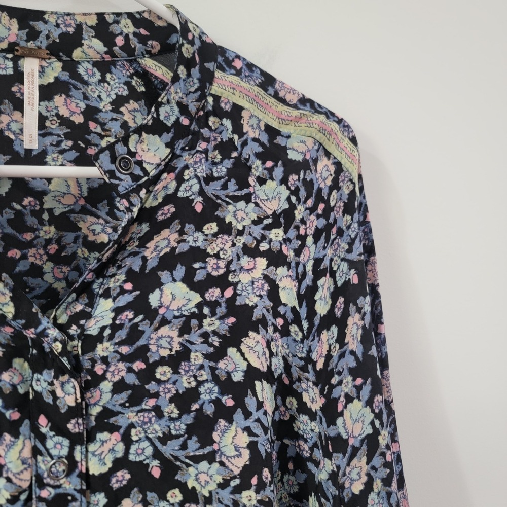 Free People Floral Top Size Small Dainty Dark Romance Feminine Boho Cottage - Picture 2 of 6